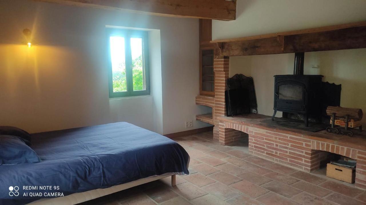 Ferme Du Bois Du Pouget Villa La Salvetat-Belmontet Exterior photo